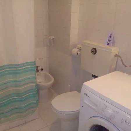 Appartamento Cousy House - 275 Mt From Beach *