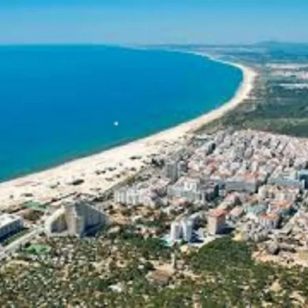 Appartamento Cousy House - 275 Mt From Beach Monte Gordo